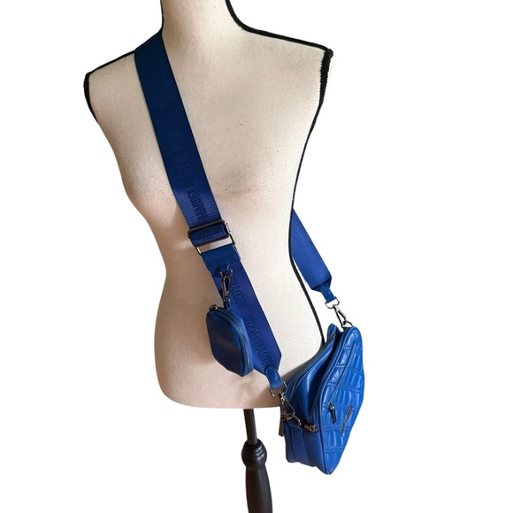 Steve Madden Blue Crossbody Quilted  Bag with Sleek Design - Picture 2 of 15